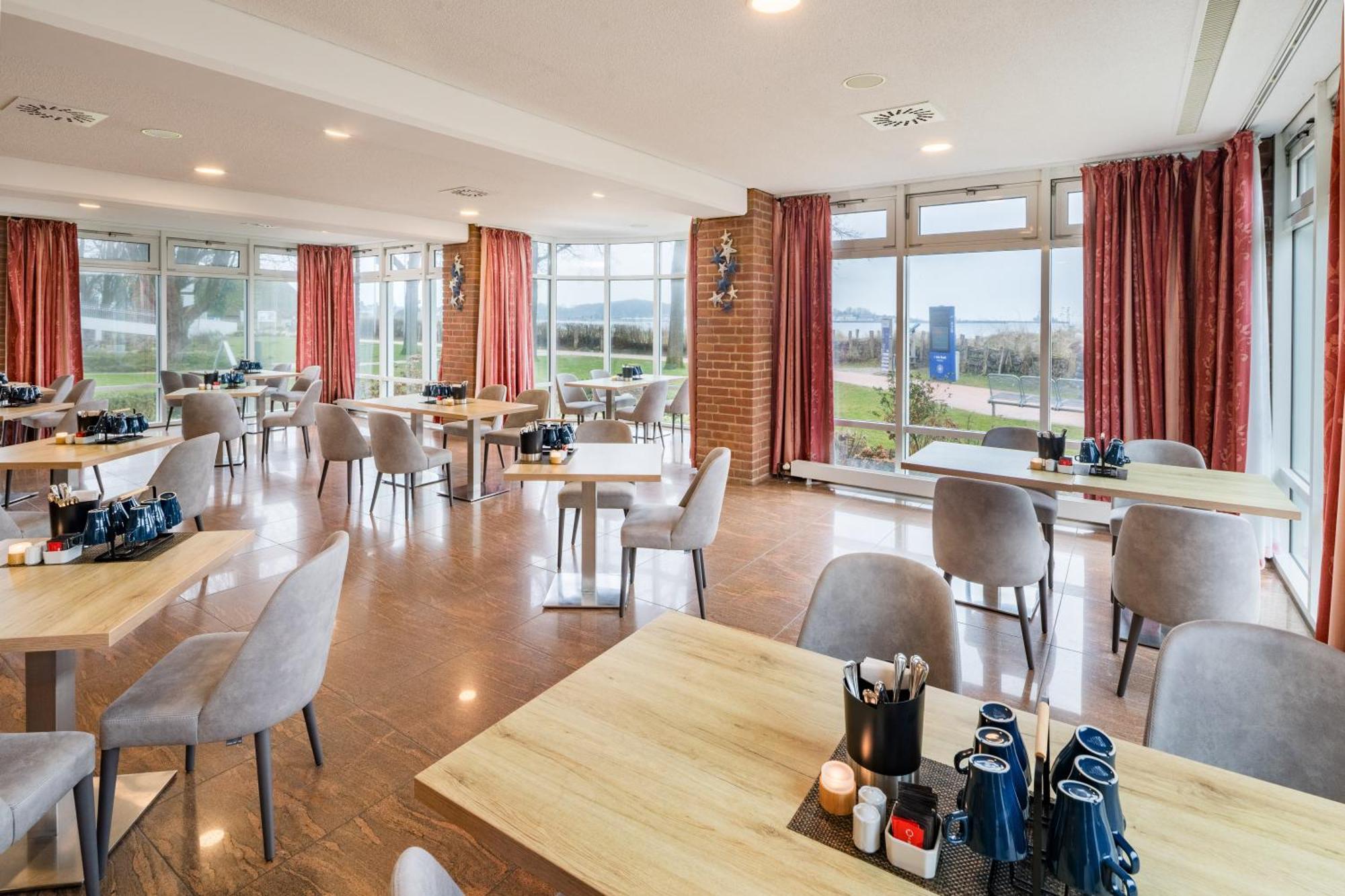 Stadthotel Eckernforde Bagian luar foto