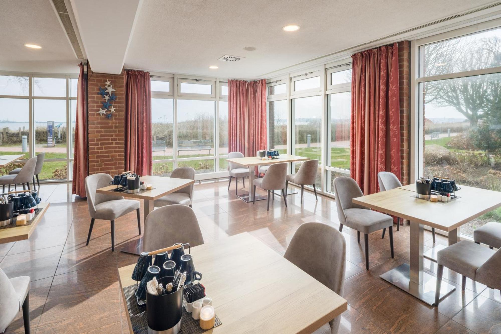 Stadthotel Eckernforde Bagian luar foto