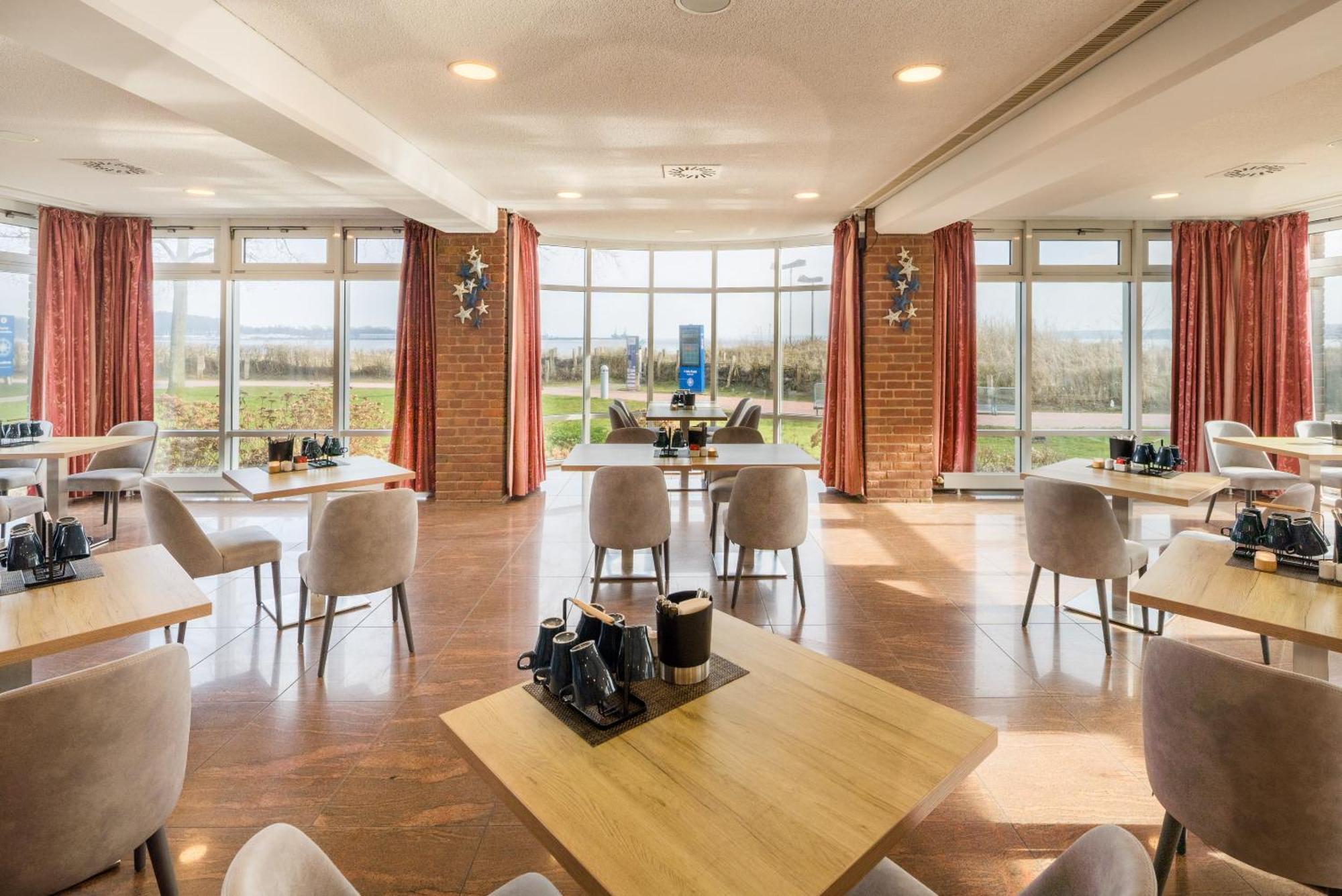 Stadthotel Eckernforde Bagian luar foto